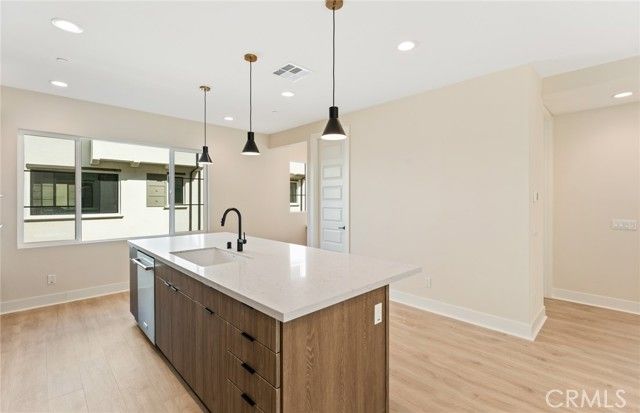 103 Sorrel Court, Burbank, CA 91506