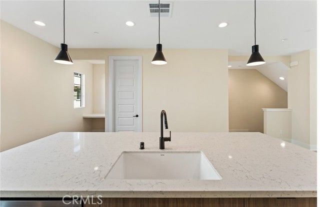 103 Sorrel Court, Burbank, CA 91506