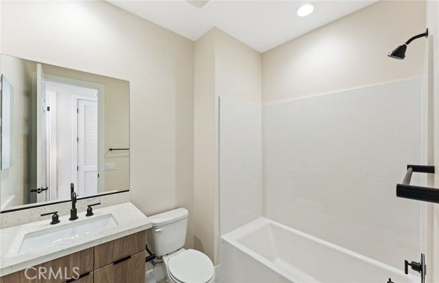 103 Sorrel Court, Burbank, CA 91506