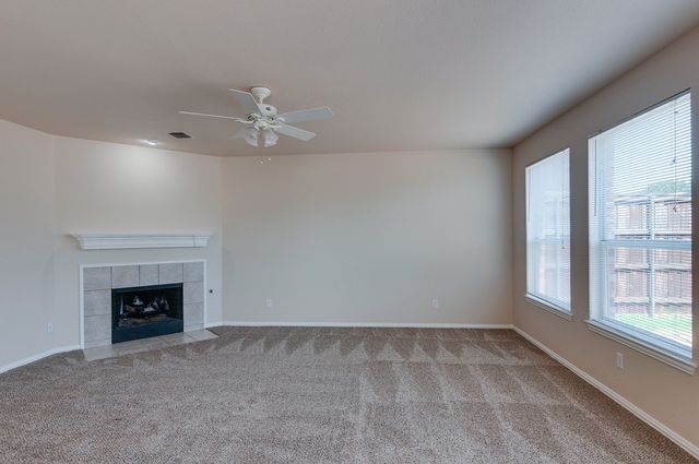 5205 Rush Creek Court, Fort Worth, TX 76244