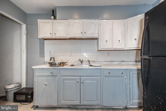 2340 N VAN PELT ST, Philadelphia, PA 19132