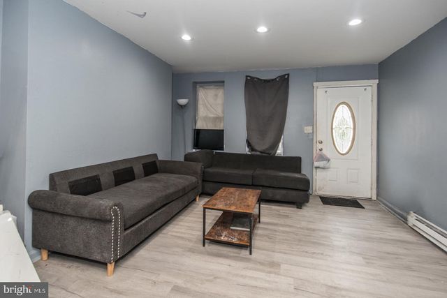 2340 N VAN PELT ST, Philadelphia, PA 19132
