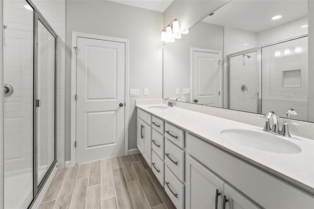 1363 MOUNT ROYAL DRIVE, St Cloud, FL 34771