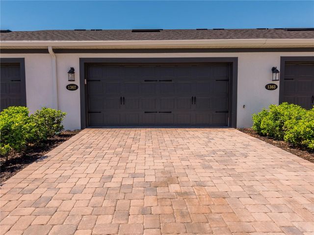 1363 MOUNT ROYAL DRIVE, St Cloud, FL 34771