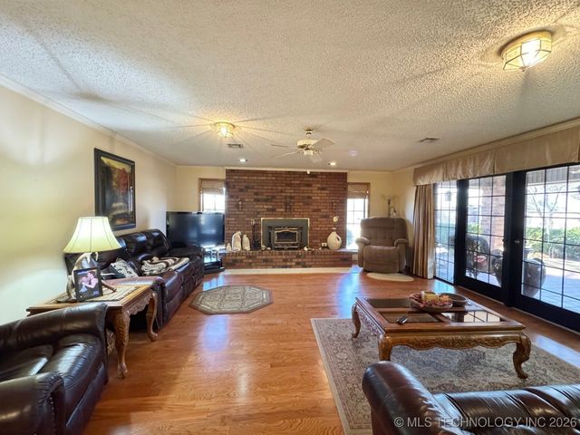 99 Greentree Drive, Tahlequah, OK 74464