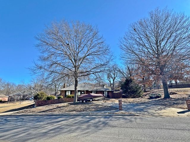 99 Greentree Drive, Tahlequah, OK 74464