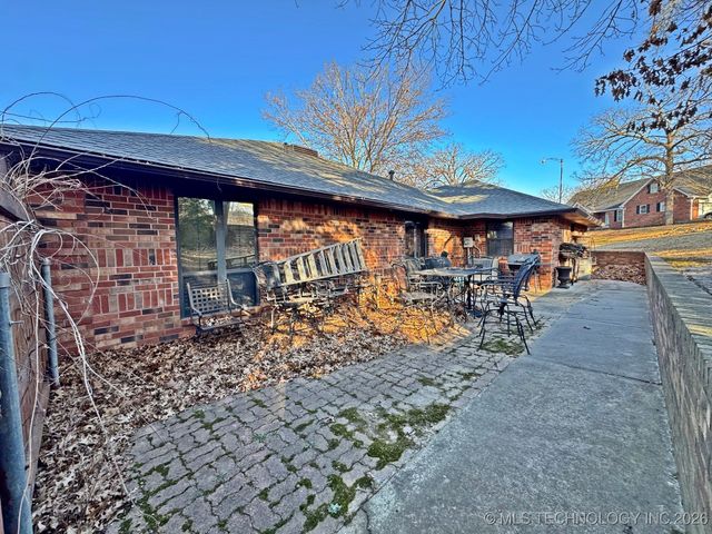 99 Greentree Drive, Tahlequah, OK 74464