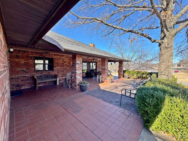 99 Greentree Drive, Tahlequah, OK 74464