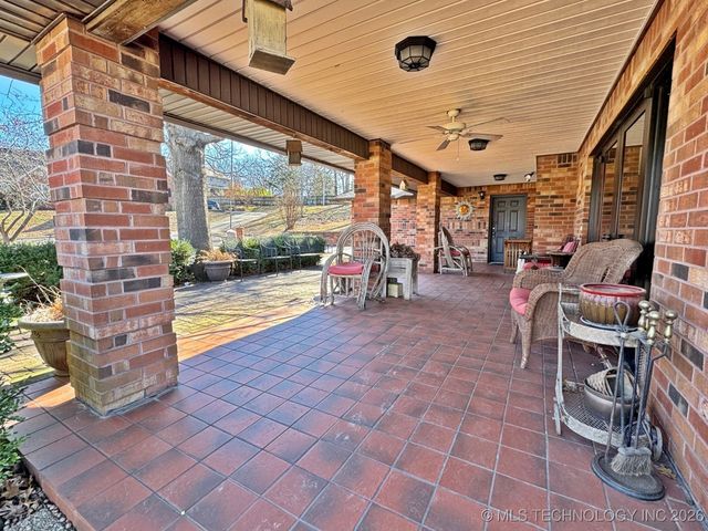 99 Greentree Drive, Tahlequah, OK 74464