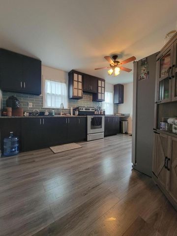 7107 38th STREET, Kenosha, WI 53144