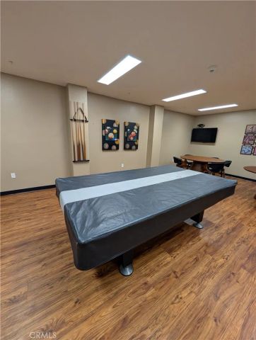3740 Santa Rosalia, Los Angeles, CA 90008