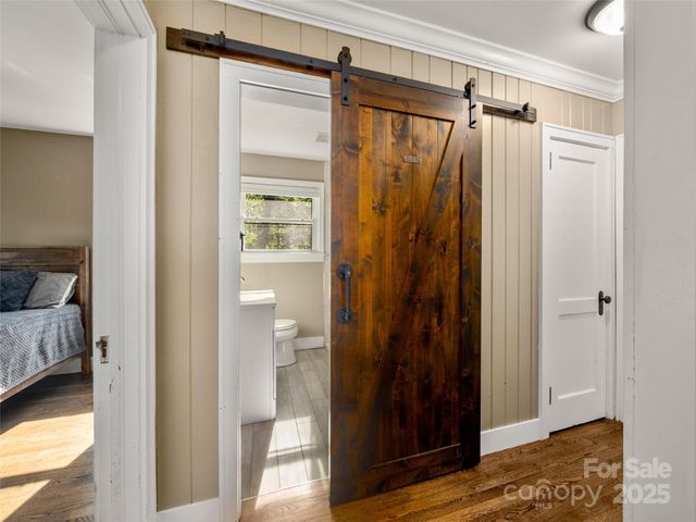 103 Aurora Drive, Asheville, NC 28805