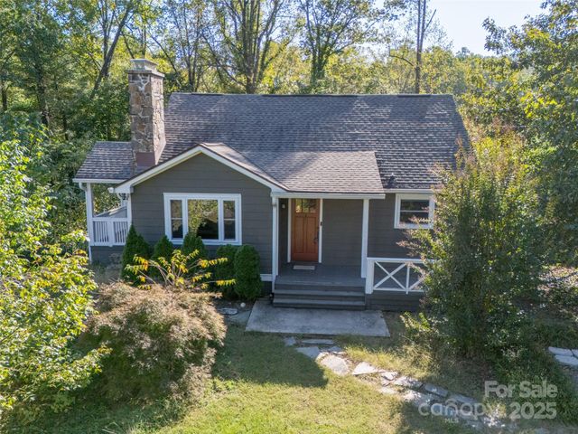 103 Aurora Drive, Asheville, NC 28805