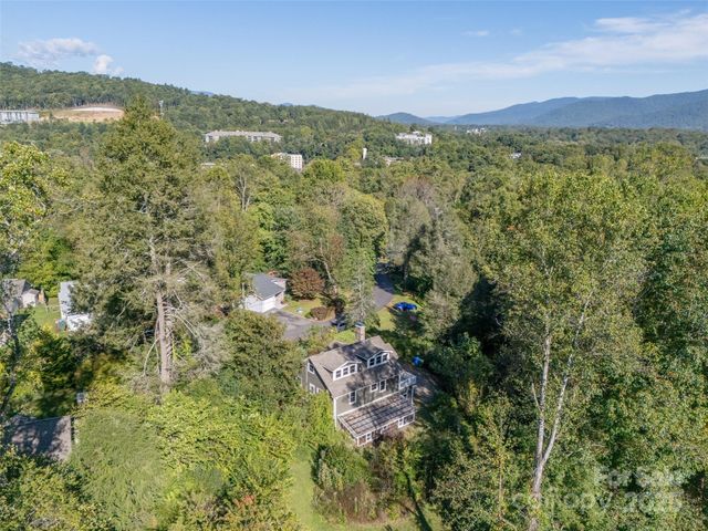 103 Aurora Drive, Asheville, NC 28805
