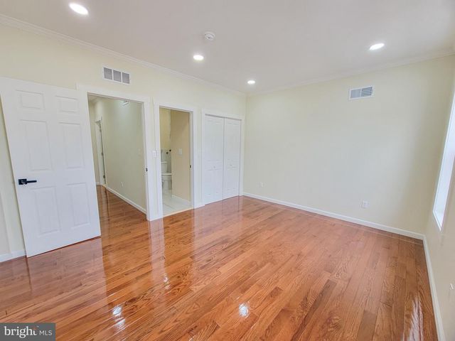 5502 MASTER ST, Philadelphia, PA 19131