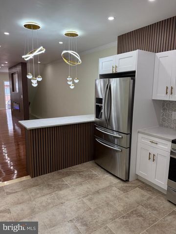 5502 MASTER ST, Philadelphia, PA 19131