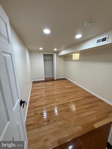 5502 MASTER ST, Philadelphia, PA 19131