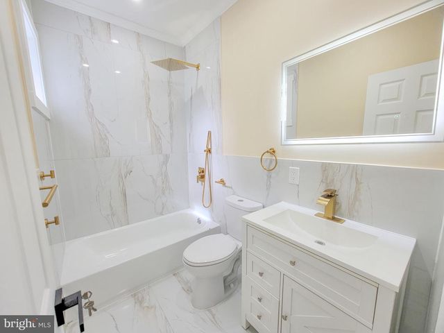 5502 MASTER ST, Philadelphia, PA 19131