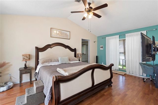 5059 JAMAICA CIRCLE 15, Orlando, FL 32808