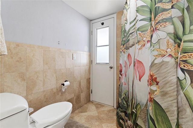 5059 JAMAICA CIRCLE 15, Orlando, FL 32808