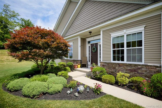 36 Farmington Road, Wappingers Falls, NY 12590