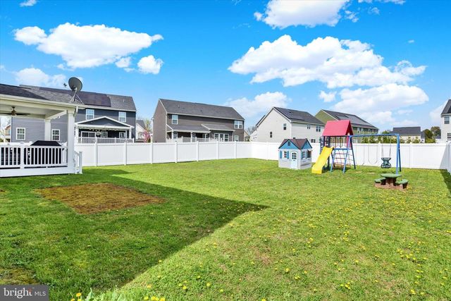 100 GRAYHAWK WAY S, Mechanicsburg, PA 17050