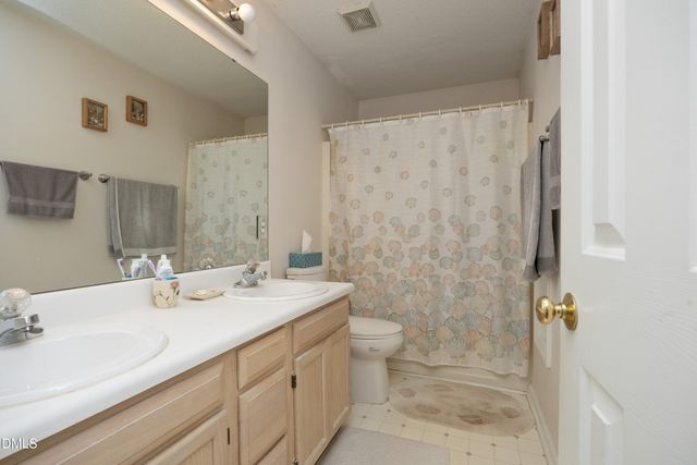 104 Penland Court, Cary, NC 27519