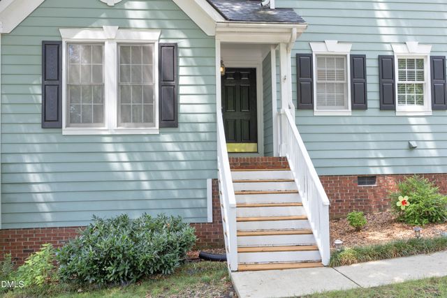 104 Penland Court, Cary, NC 27519