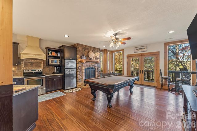 143 Nature Walk Drive, Marion, NC 28752