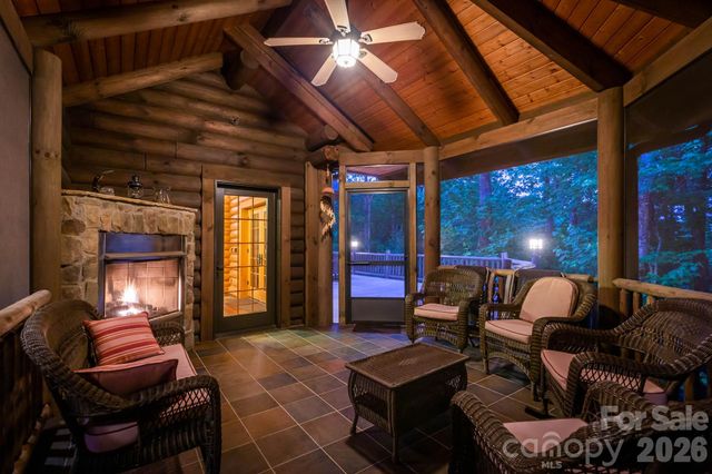 143 Nature Walk Drive, Marion, NC 28752