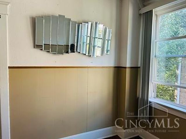 3129 Durrell Avenue, Cincinnati, OH 45207