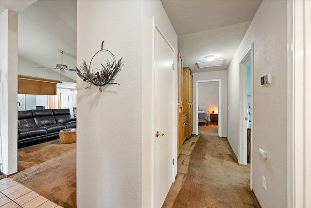 12001 Prospect Hill Dr, Gold River, CA 95670