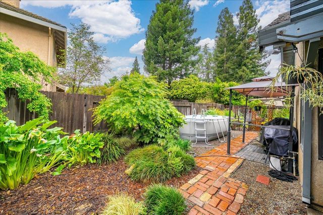 12001 Prospect Hill Dr, Gold River, CA 95670