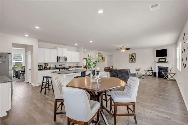 4323 Cannon Walk, Ellenwood, GA 30294
