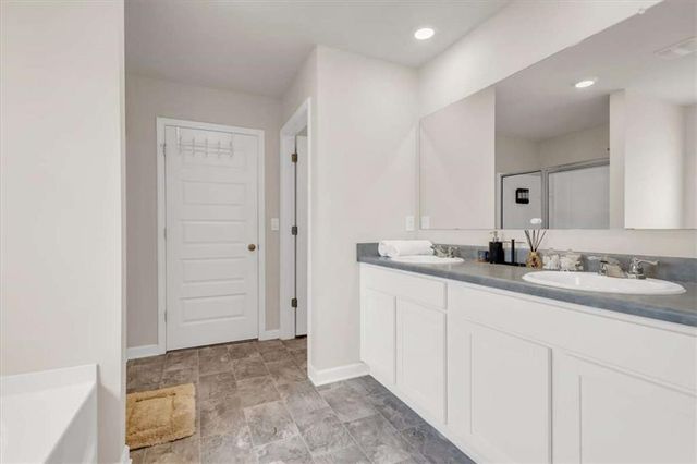 4323 Cannon Walk, Ellenwood, GA 30294