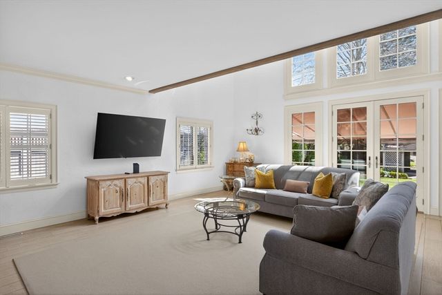 12 Cockachoiset Lane, Barnstable, MA 02655