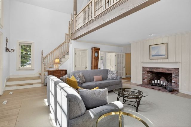 12 Cockachoiset Lane, Barnstable, MA 02655