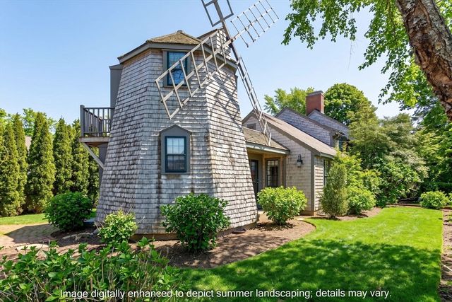 12 Cockachoiset Lane, Barnstable, MA 02655