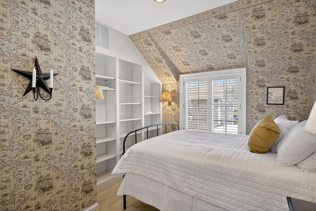 12 Cockachoiset Lane, Barnstable, MA 02655