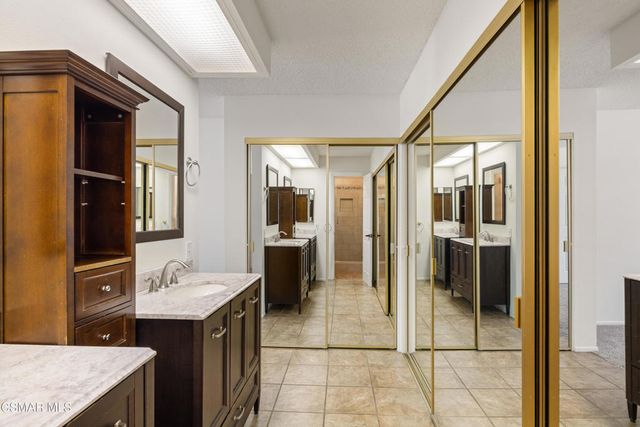 317 N Los Vientos Drive, Newbury Park, CA 91320