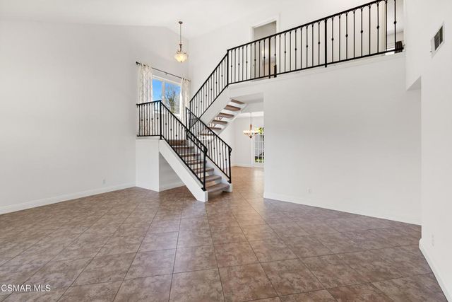 317 N Los Vientos Drive, Newbury Park, CA 91320