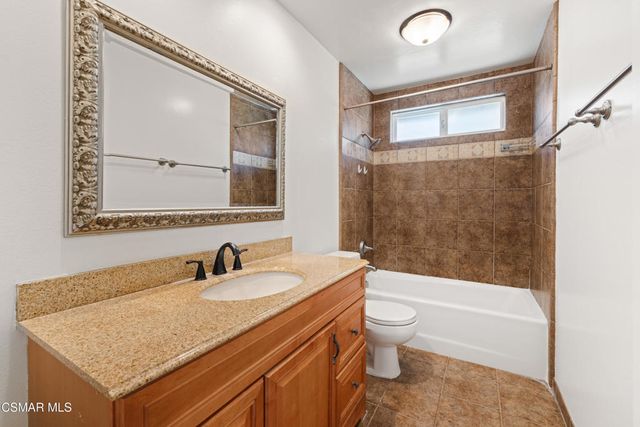 317 N Los Vientos Drive, Newbury Park, CA 91320