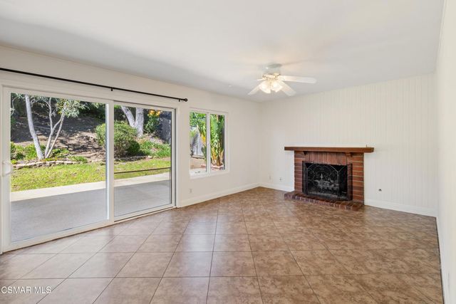 317 N Los Vientos Drive, Newbury Park, CA 91320