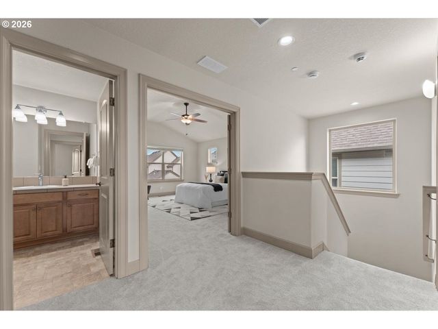 10899 Sw BARBER St, Wilsonville, OR 97070