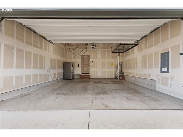 10899 Sw BARBER St, Wilsonville, OR 97070