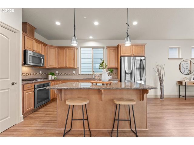 10899 Sw BARBER St, Wilsonville, OR 97070