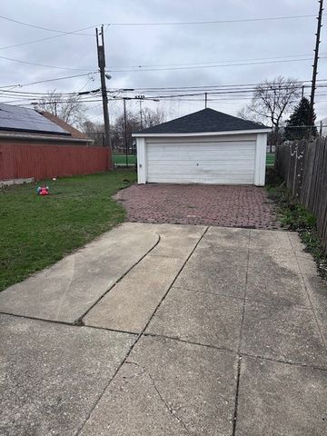 5120 W 64th Street, Chicago, IL 60638
