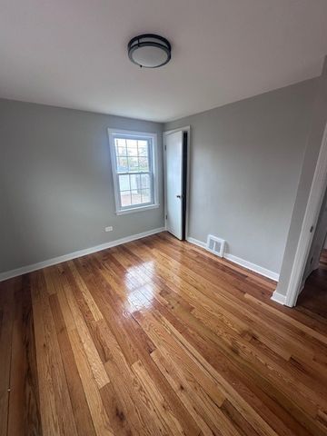 5120 W 64th Street, Chicago, IL 60638