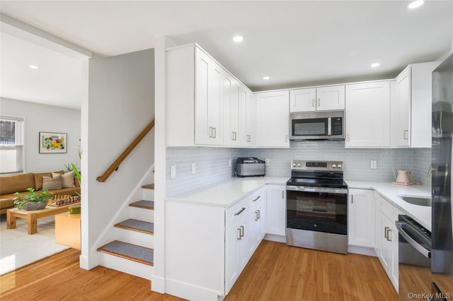 117 Dutch Street, Montrose, NY 10548