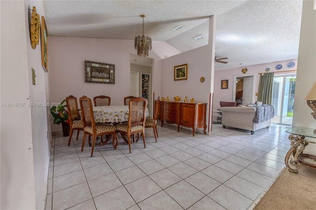 14452 SW 115th St, Miami, FL 33186
